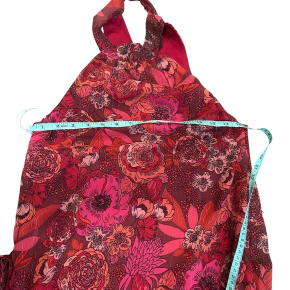 NWT Lulus Standout Aesthetic Red Floral Lurex Halter Tiered Midi Dress small - Picture 9 of 10